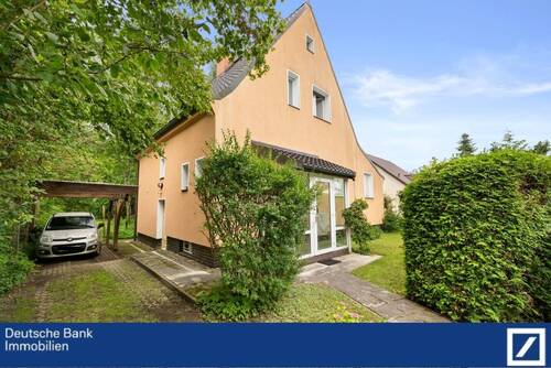 Haus Frontansicht DBI - 5 Zimmer Mehrfamilienhaus, Wohnhaus zum Kaufen in Falkensee