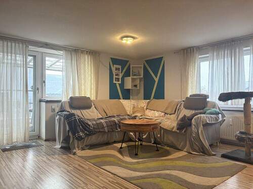 Wohnen EG - 7 Zimmer Einfamilienhaus in Osterhofen