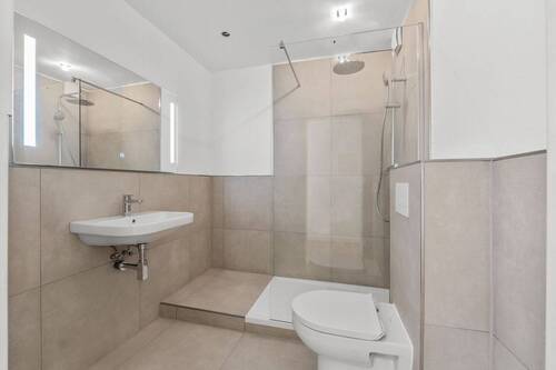 Bild 2 - 3 Zimmer Etagenwohnung zum Kaufen in Wenden