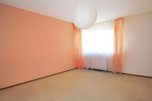 Schlafzimmer / Erdgeschoss - 