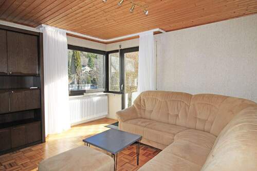 Wohnbereich mit Zugang zur Terrasse / Einliegerwohnung - 