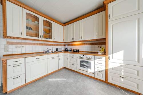 Küche - 5 Zimmer Einfamilienhaus in Krummhörn