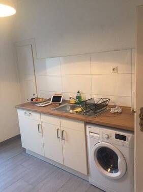 19 24 II. OG EBK.JPG - 3 Zimmer Etagenwohnung in Hildesheim