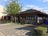Straßenansicht, mit Stpl. und Garage - 8 Zimmer Büro in Merzenich