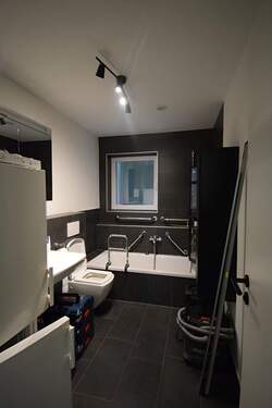 Badezimmer.jpeg - 3 Zimmer Etagenwohnung in Waldkirchen