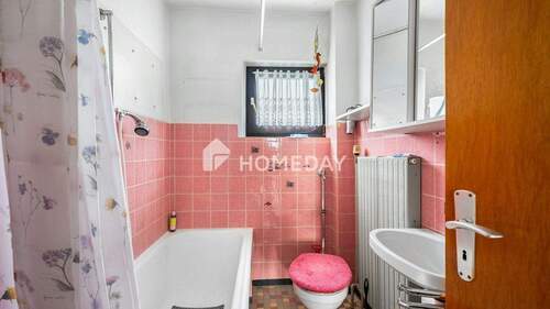 1. OG Badezimmer 1 - 