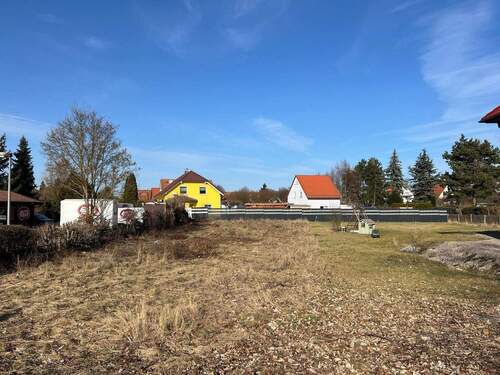Ansicht 4 - Baugrundstück mit Grünfläche im nahen Herzen von 99867 Gotha