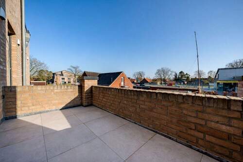 Balkon - 5 Zimmer Etagenwohnung zum Kaufen in Rhauderfehn