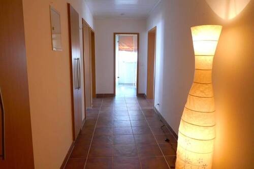 Flur - 2 Zimmer Etagenwohnung in Taunusstein