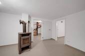 Kellerraum 1 mit Ofenanschluss - 