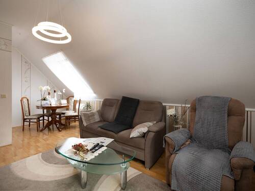 Wohn- und Esszimmer DG - 