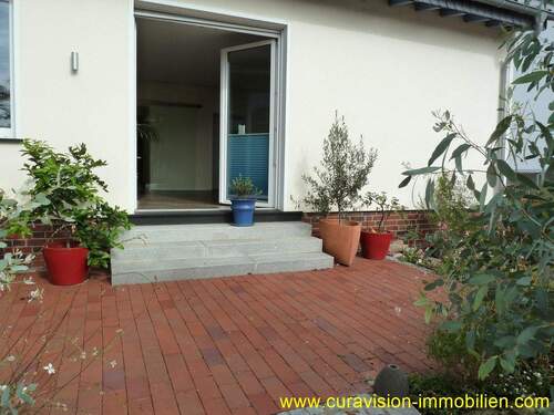 Wohnzimmerterrasse 4. Ansicht.JPG - 