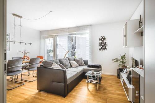 Wohnung 1 Wohnraum Ansicht 2 - 