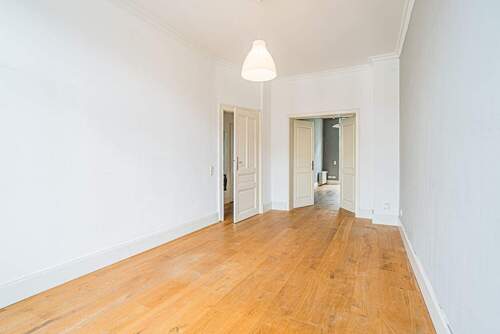 Wohnen 2 - 3 Zimmer Etagenwohnung zum Kaufen in Frankfurt am Main