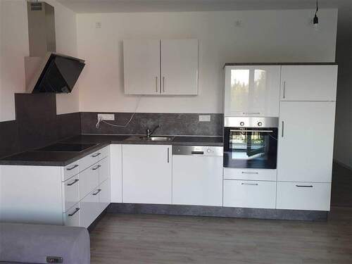 EBK ist abzulösen - Etagenwohnung mit 56,50 m&sup2; in Mallersdorf-Pfaffenberg zur Miete