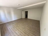 Zimmer1 - 2 Zimmer Etagenwohnung zur Miete in Naumburg (Saale)