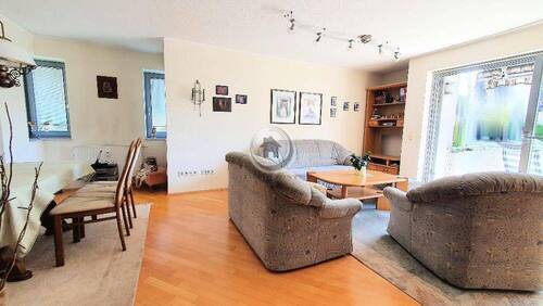 Wohnzimmer - Bild 3b - 2 Zimmer Etagenwohnung zum Kaufen in Hagen