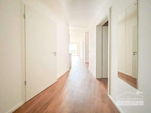 Flur - 3 Zimmer Etagenwohnung zum Kaufen in Fredenbeck