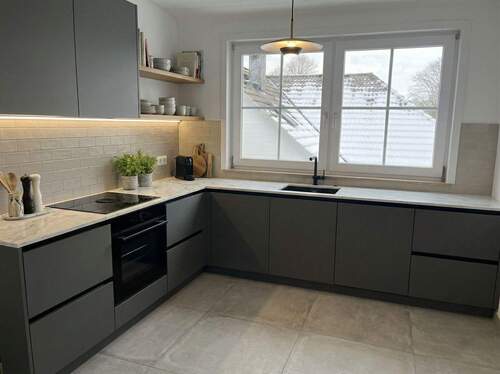 Kein Originalbild- Küche OG rechts- Designbeispiel - 