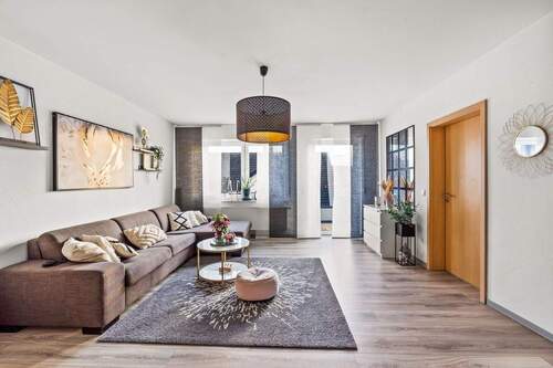 Titel - #KOMINOS IMMOBILIEN# **NEUER PREIS** 4-Zimmer-Wohnung mit Balkon