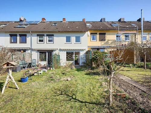 Außenansicht hinten mit Garten - 