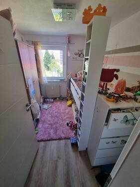 Kinder-/Arbeitszimmer - 