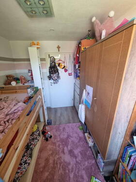 Kinder-/Arbeitszimmer - 