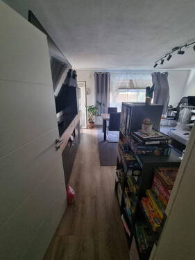 Wohn-/Esszimmer - 