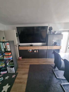 Wohn-/Esszimmer - 