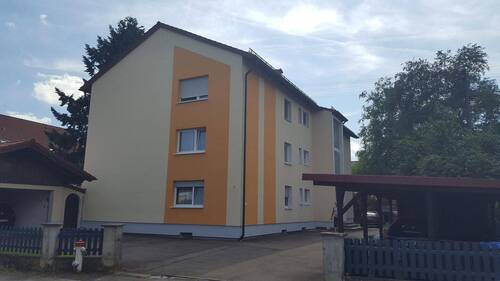 Außenansicht Haus - 3 Zimmer Etagenwohnung zum Kaufen in Fellheim