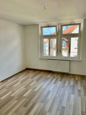 Schlafzimmer 2 - 4 Zimmer Etagenwohnung in Grimma
