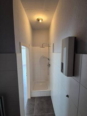 Bild 2 - 2 Zimmer Etagenwohnung zur Miete in Bochum