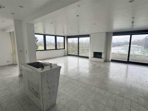 Mitarbeiter-Wohnung - 