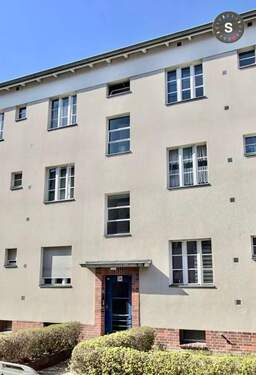 Vorher Ansicht - Schöne denkmalgeschütze, Bauhausstil Wohnimmobilie