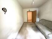 Kinderzimmer/ Arbeitszimmer.JPG - 