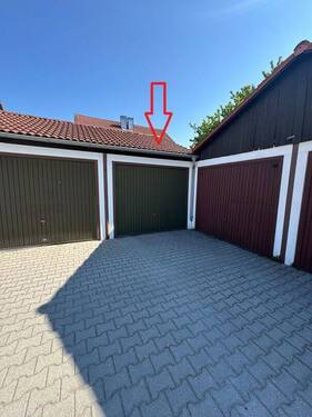 Garage.JPG - 