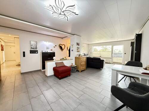 Wohn-/Esszimmer EG - Etagenwohnung mit 116,00 m² in Kirchen zum Kaufen