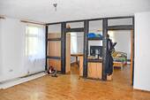 Zimmer - Einfamilienhaus mit 430,00 m² in Bad Lobenstein zum Kaufen