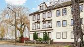 Außenansicht 2 - Dreifamilienhaus mit großzügigem Grundstück und Garage - vielseitige Möglichkeiten in Engelsdorf