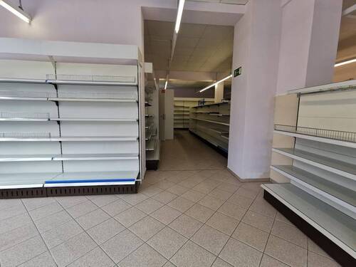 Blick ins Geschäft - 3 Zimmer Gewerbeobjekt (Büro, Produktion, Verkauf) zum Kaufen in Bad Lobenstein