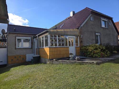 Seitenansicht - AUS ALT MACH NEU - FLEISSIGE HANDWERKER GESUCHT - GROSSES GRUNDSTÜCK - SCHÖNE LAGE