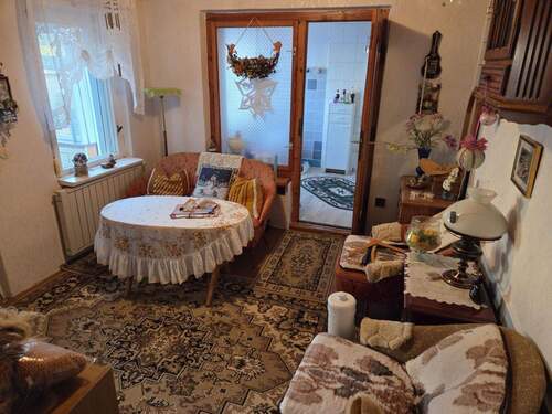 Diele zw. Küche und Bad - 