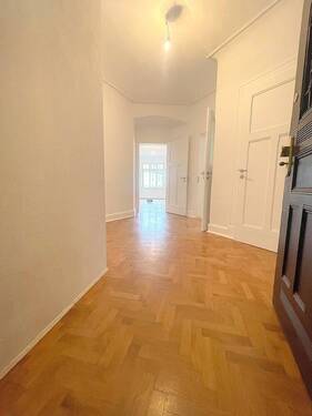 AnKaSa Immobilien GmbH_Maklerempfehlung Leipzig Lützen Markranstädt Markkleeberg_3 RWE_Böhlitz-Ehrenberg_Diele - 3 Zimmer Etagenwohnung in Leipzig
