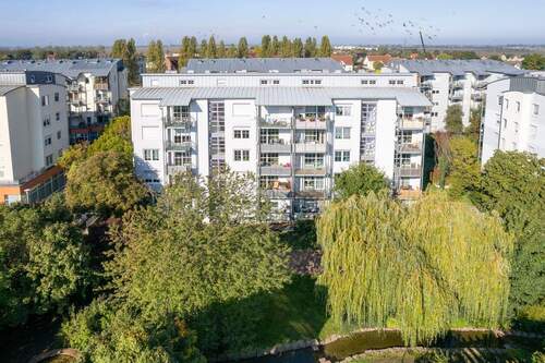 Außenansicht - Vermietete 2-Zimmerwohnung mit Balkon südöstlich von HalleSaale