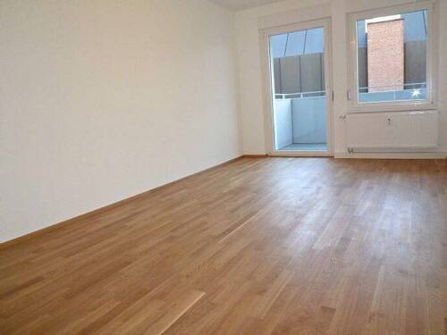 Wohnzimmer - Etagenwohnung mit 63,30 m&sup2; in Nürnberg zur Miete