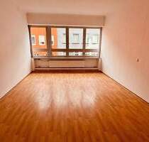 3 ZKB, WG geeignet 2.OG. renoviert, Kaiserstr. 6 66111 Saarbrücken