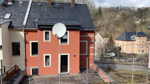 Ansicht Gartenseite - 7 Zimmer Doppelhaushälfte zum Kaufen in Glashütte