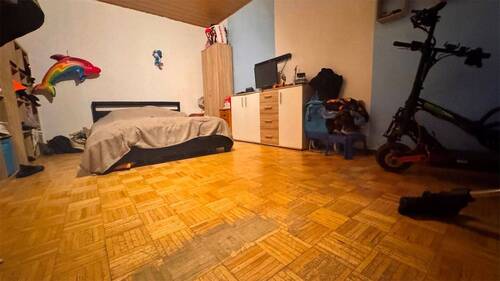 Schlafzimmer im EG - 