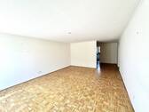 Wohnzimmer - Etagenwohnung mit 77,00 m&sup2; in Neuss zum Kaufen