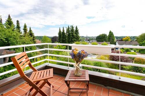 Balkon - Einfamilienhaus mit 210,00 m² in Leichlingen (Rheinland) zum Kaufen
